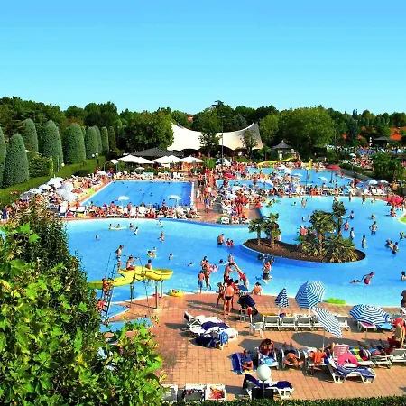 Camping Bella Italia In - Gardasee Peschiera del Garda