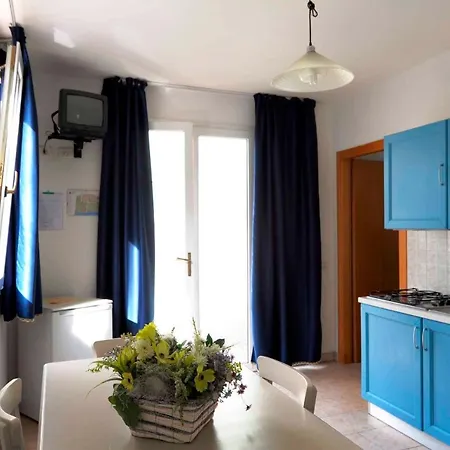 Bella Italia - Garda 22081 פסקיארה דל גארדה