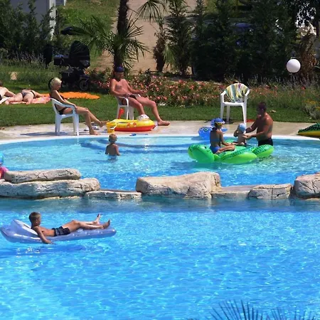Apartment Camping Bella Italia In - Gardasee